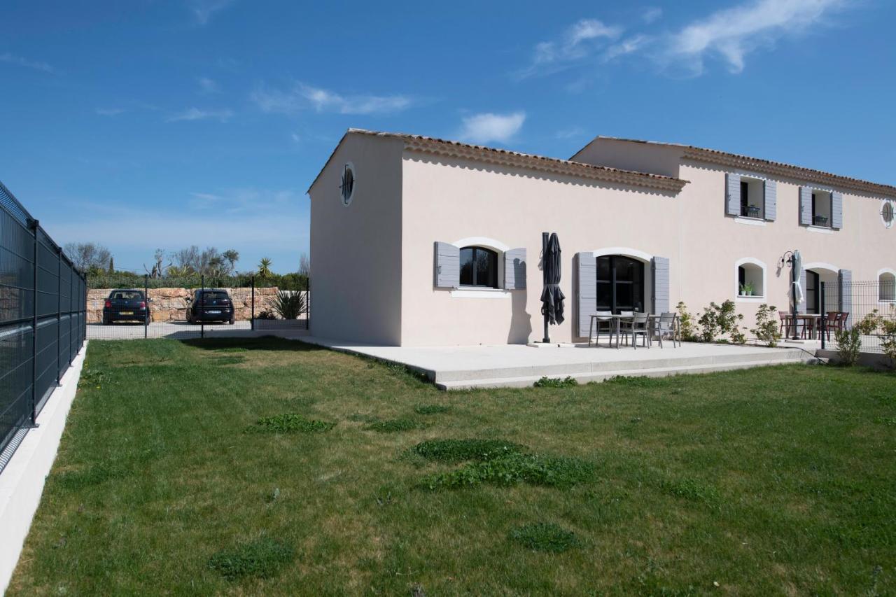 Maison Reglisse Du Mas Lou Capy Salon-de-Provence Exterior foto